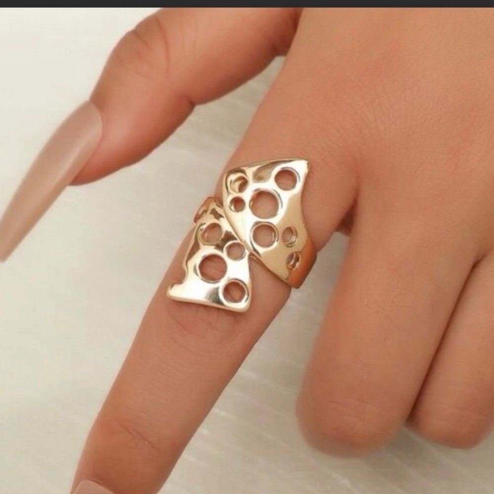 Gold Hollow Irregular Shaped Ring